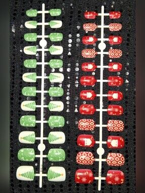 2 sets of press-on/glue-on medium length Christmas fingernails 48 Pieces